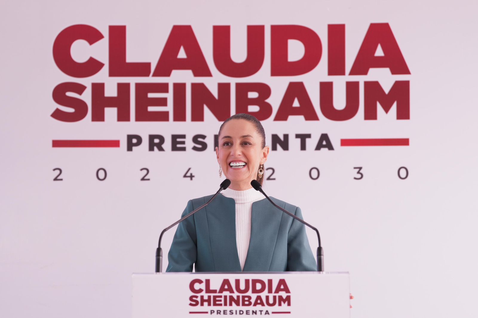 Claudia Sheinbaum Anuncia que Zoé Robledo Permanecerá en el IMSS y Designa a Carlos Augusto Morales como Secretario Particular