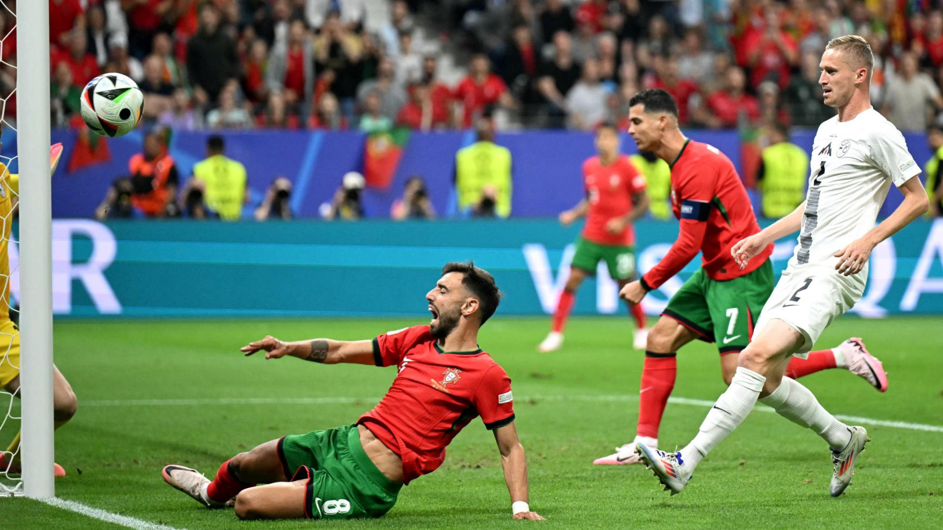 Portugal vence a Eslovenia en penales y avanza a los Cuartos de Final de la Euro 2024