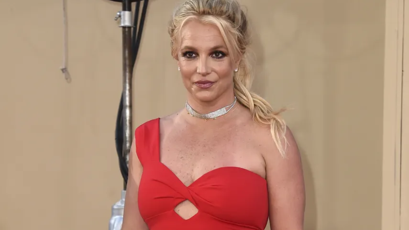 Britney Spears reconoce la importancia de la terapia: Un cambio positivo.