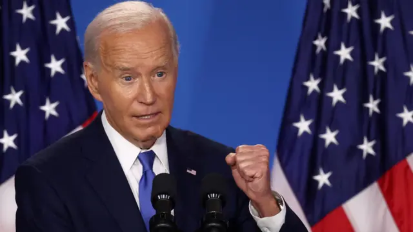 Joe Biden llama por error “presidente” Putin a Volodímir Zelenski.