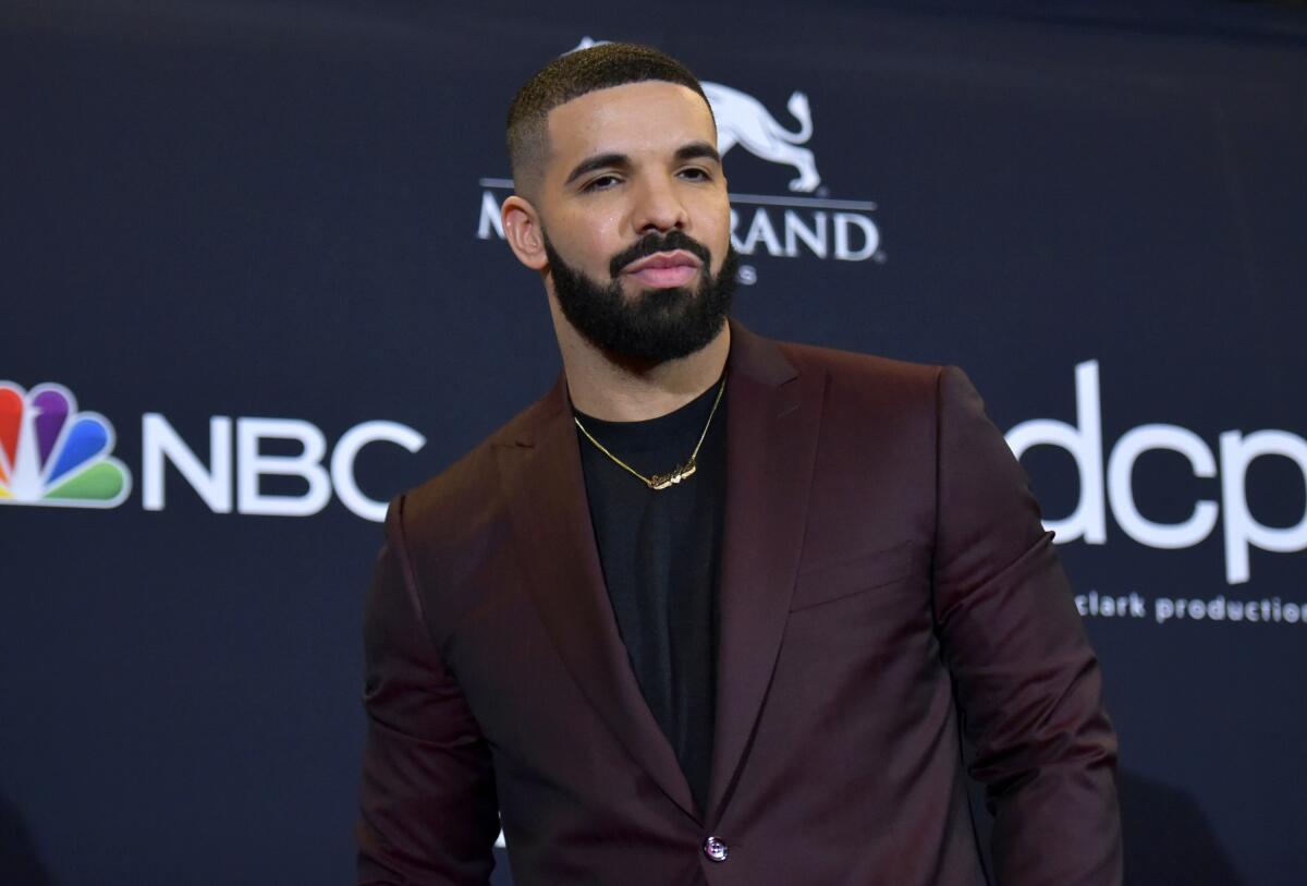 Selección Argentina se enfrenta a Drake tras derrota de Canadá en semifinales