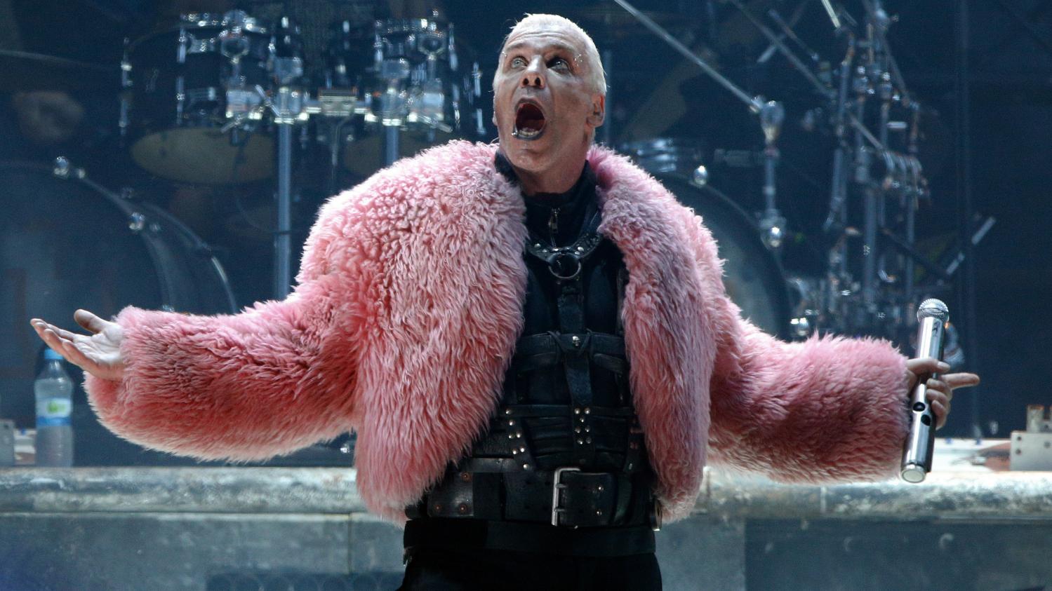 Till Lindemann Consigue Nueva Medida Cautelar Contra Podcast