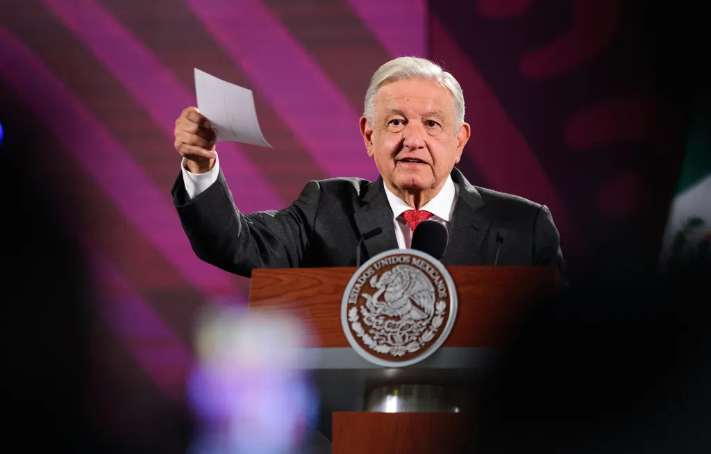 López Obrador Responde a Críticas de Canadá y EE.UU. por Reforma al Poder Judicial