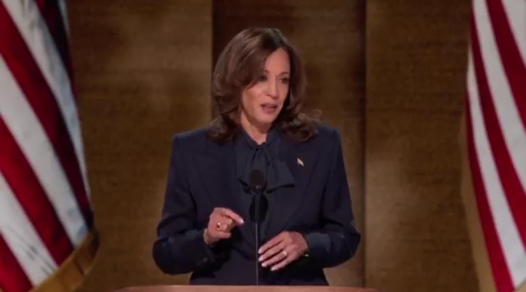 Acepta Kamala Harris nominación Demócrata a la presidencia de Estados Unidos