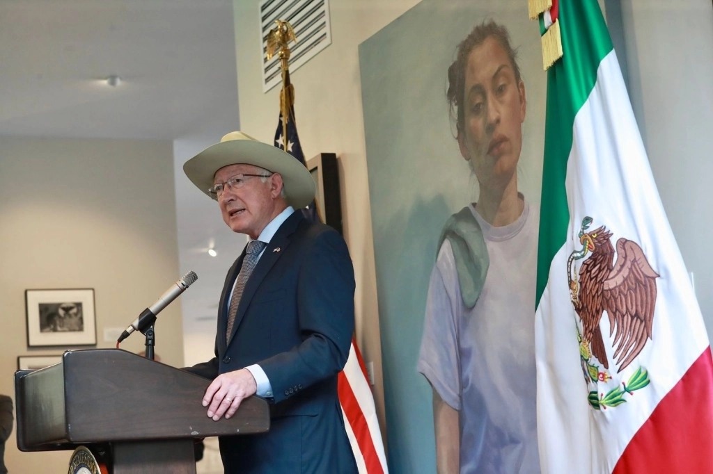 Ken Salazar Aclara su Posición Sobre la Reforma Judicial en México: Enfoque Colaborativo