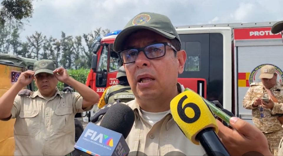 Fuga de diésel en Zapotlanejo provoca evacuación de más de 300 alumnos