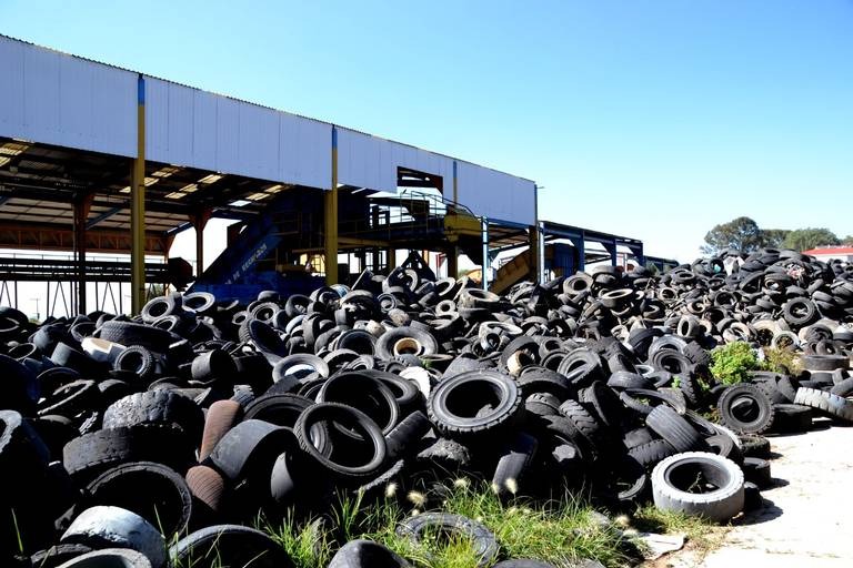 Estado de México Llama a la Conciencia Ecológica para el Reciclaje de Llantas