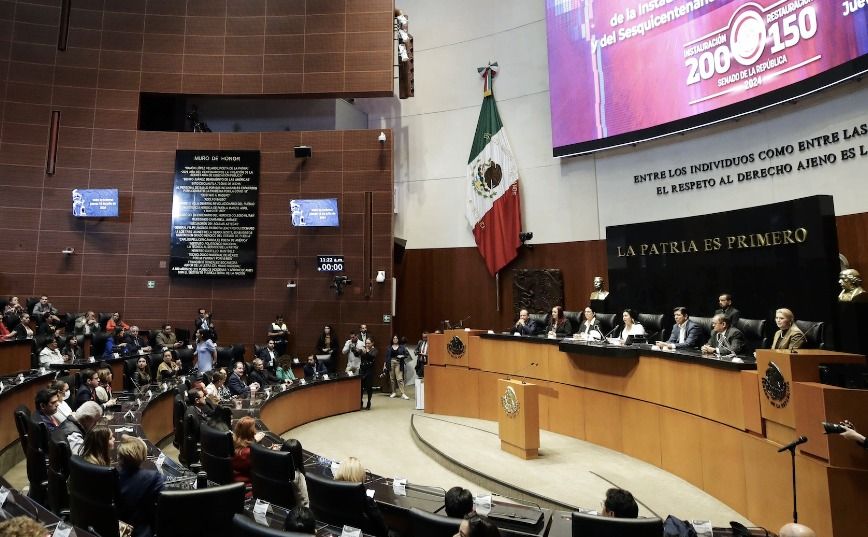 Cercan el Senado de la República ante posibles protestas por la Guardia Nacional