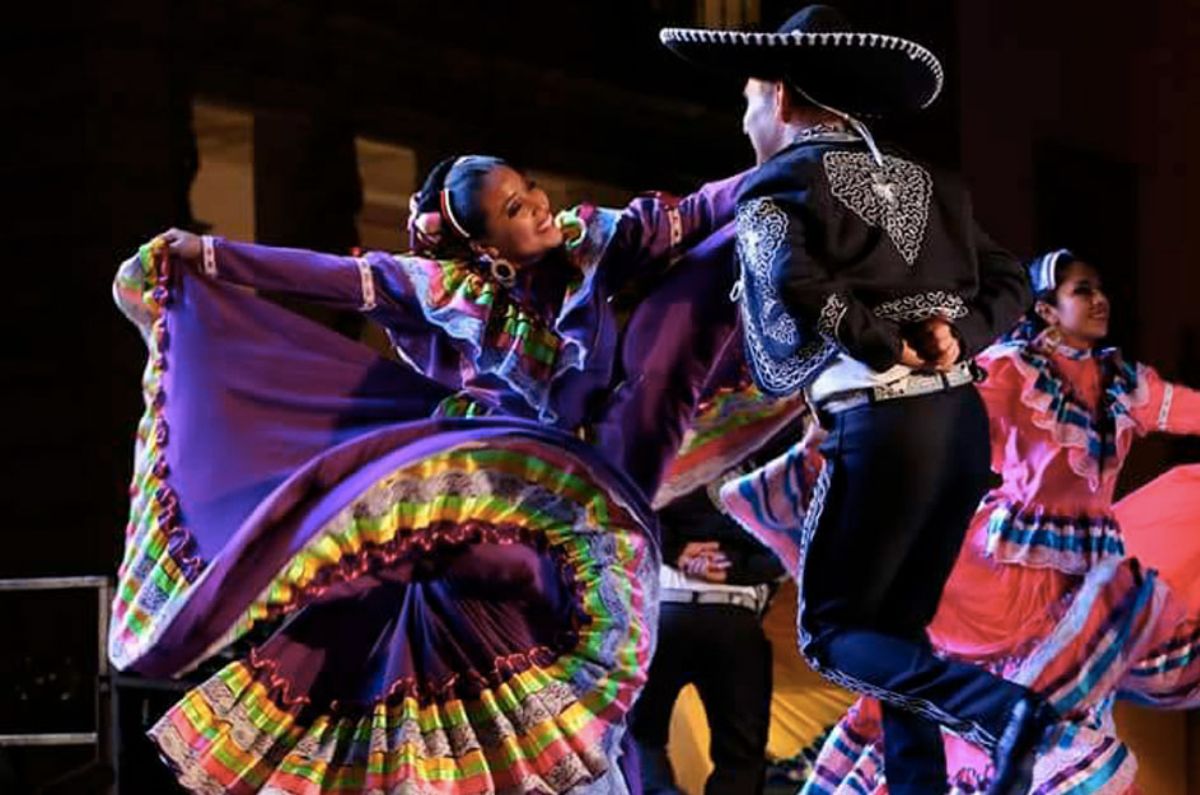 Colores y Ritmos de México: Tierras Mexicanas Lleva el Folclore al Teatro