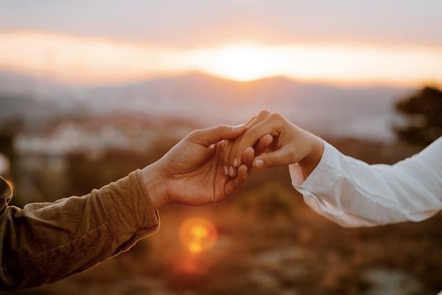 Cómo el respeto fortalece la confianza y el amor en una relación de pareja