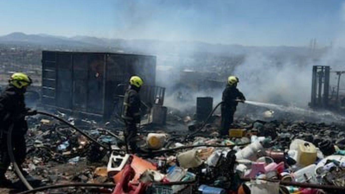 Cuautitlán Izcalli: Habitantes Afectados por Incendio en Basurero y Problemas de Salud Respiratoria