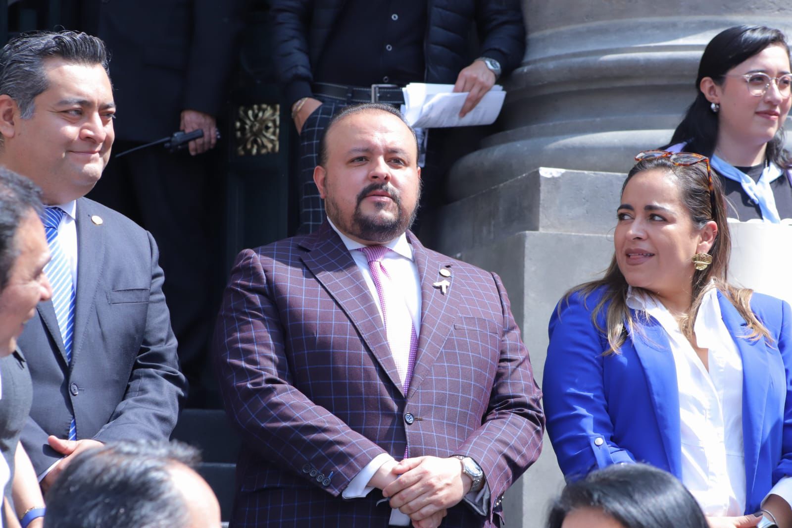 Legislador del PAN en la Ciudad de México y grupos se pronuncian en contra de la legalización del aborto durante los nueve meses de gestación.