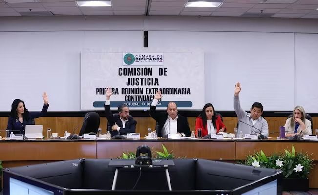 Leyes secundarias para elección del Poder Judicial avanzan en la Comisión de Justicia