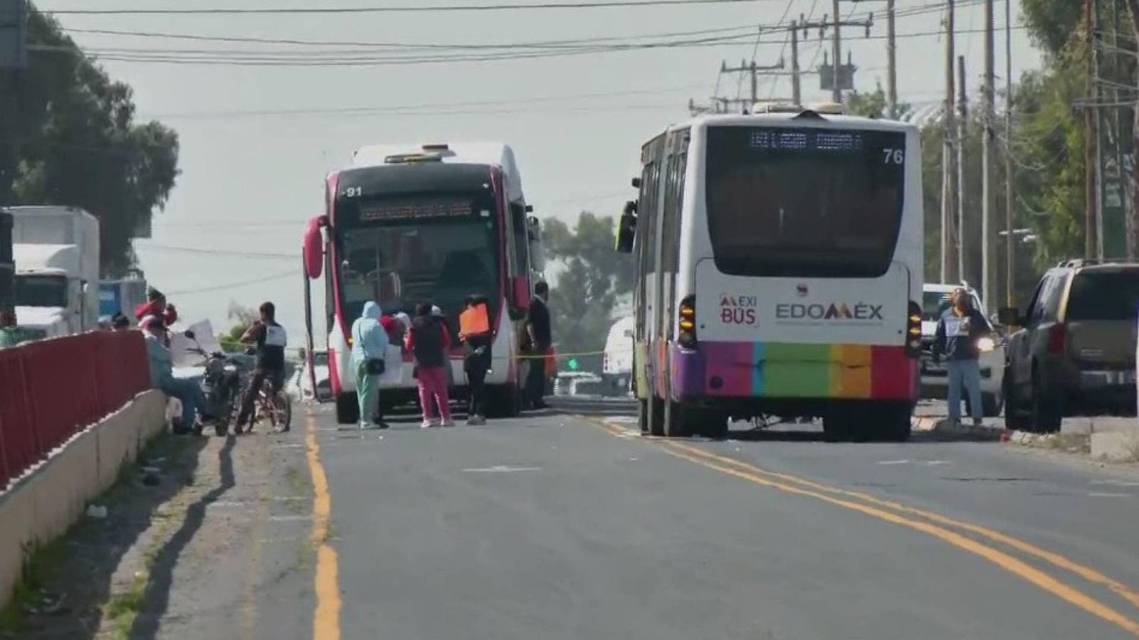 Caos Vial en CDMX: Caravana de Transportistas Avanza por Paseo de la Reforma