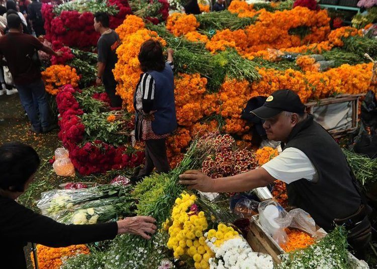 Vigilará Profeco negocios por Día de Muertos