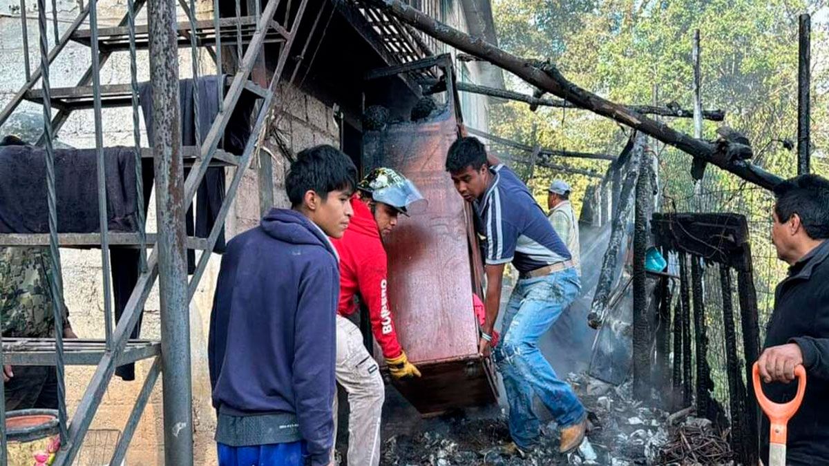 Rápida Respuesta Comunitaria Ante Incendio en Jilotzingo