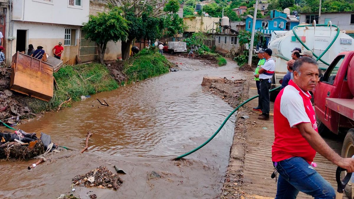 Tejupilco en Crisis: Desbordamiento del Río Rincón de López Afecta Comunidades