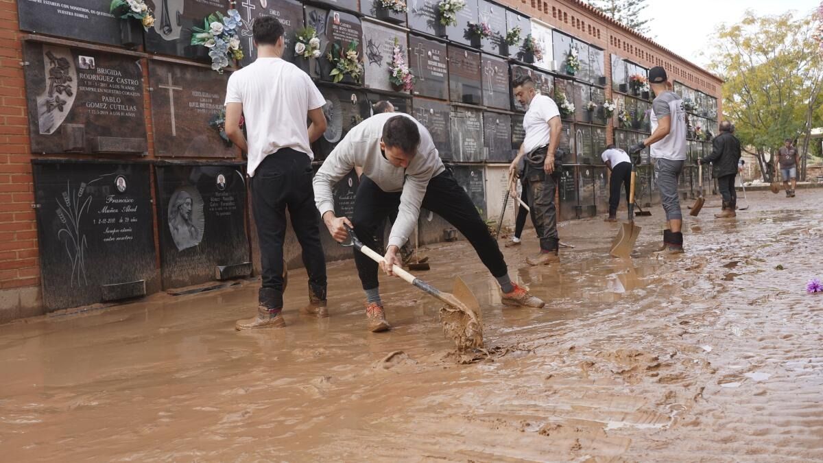 Anuncia España ayuda de 10.6 MDE para damnificados por inundaciones