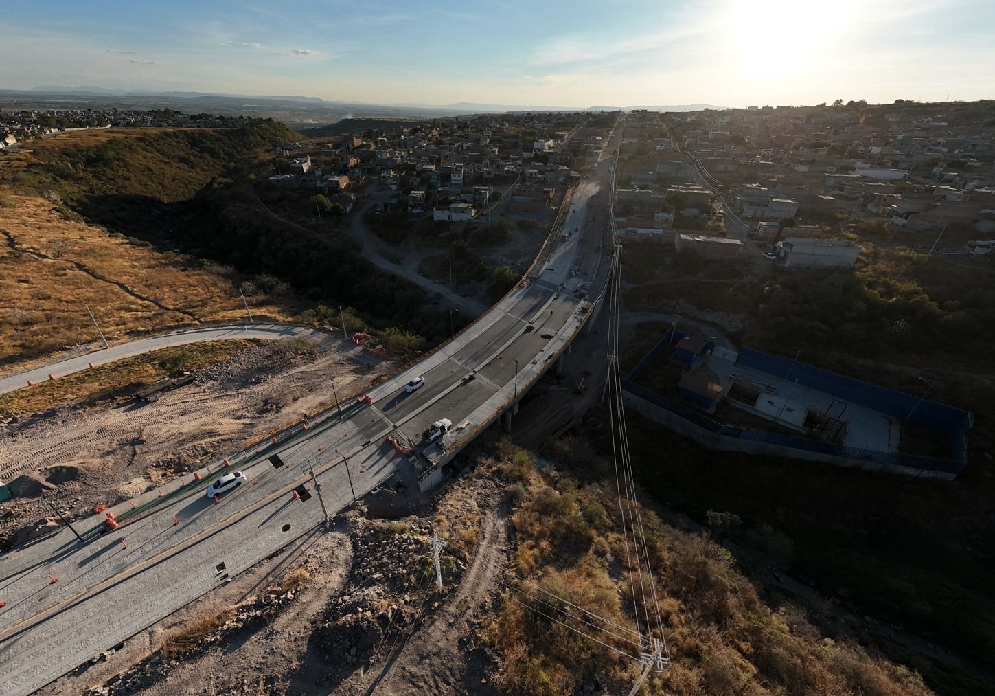 Después de 30 años, el puente de Barranca de Venaderos es una realidad