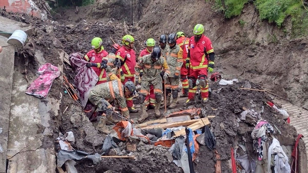 Deslaves en Jilotzingo: Encuentran el Cuerpo de Don Silvino, Cerrando una Tragedia que Marcó al Municipio