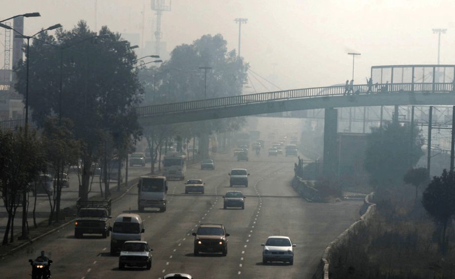 El calor extremo, la intensificación de fenómenos meteorológicos y la creciente contaminación representan una amenaza para la salud de millones alrededor del mundo, advierten expertos. 