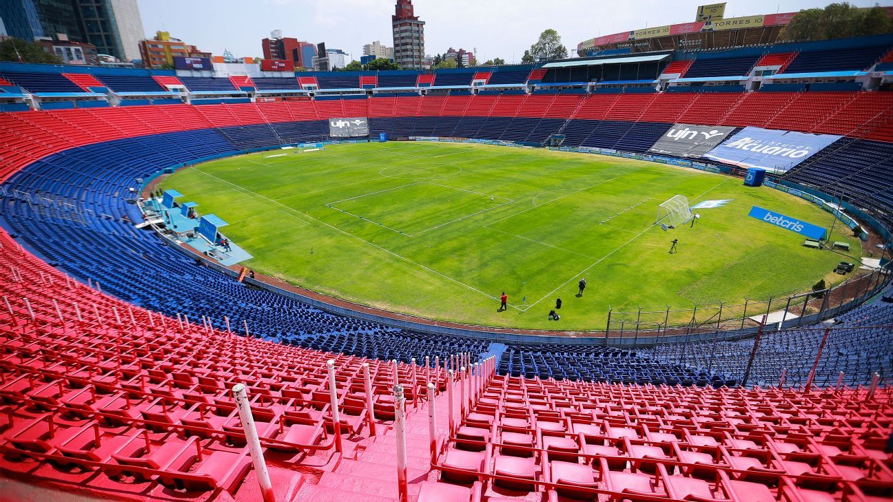 El secreto de la cancha perfecta: así brilla el Estadio Ciudad de los Deportes