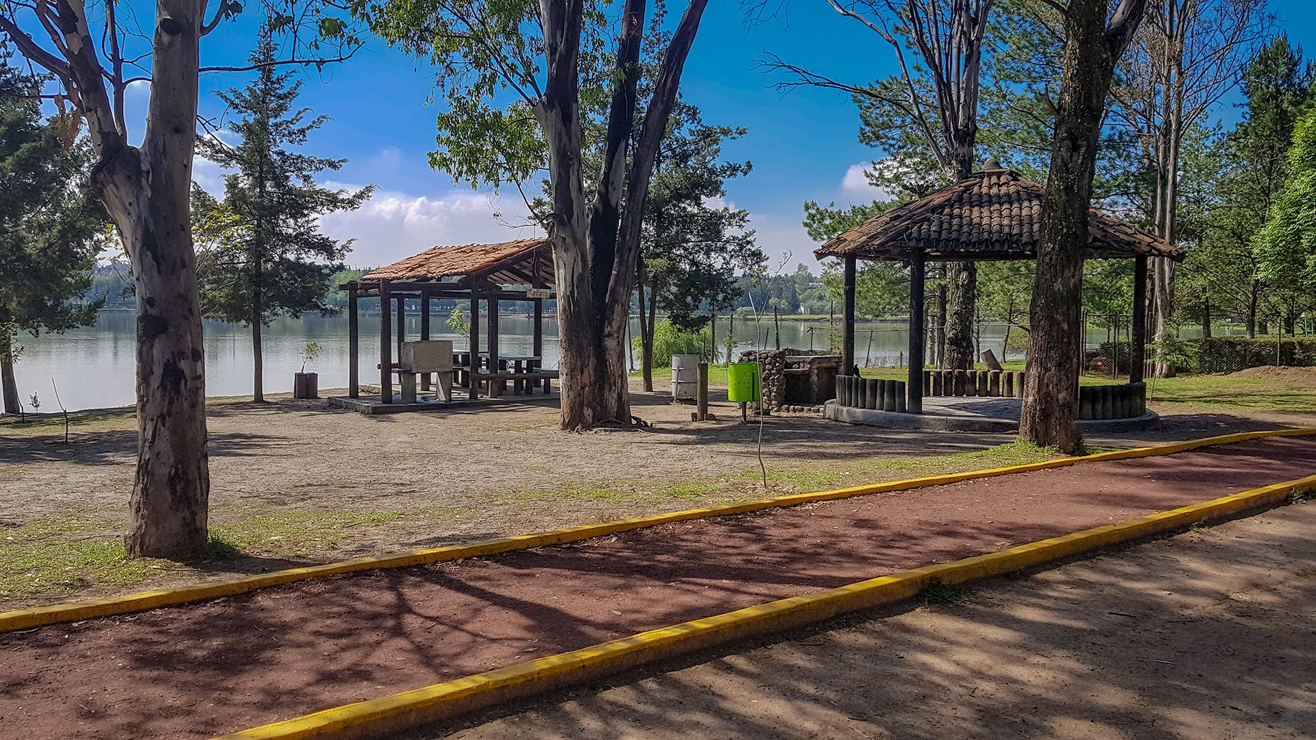 El antes y después del Lago Espejo de los Lirios en Cuautitlán Izcalli: ¿Qué está pasando?