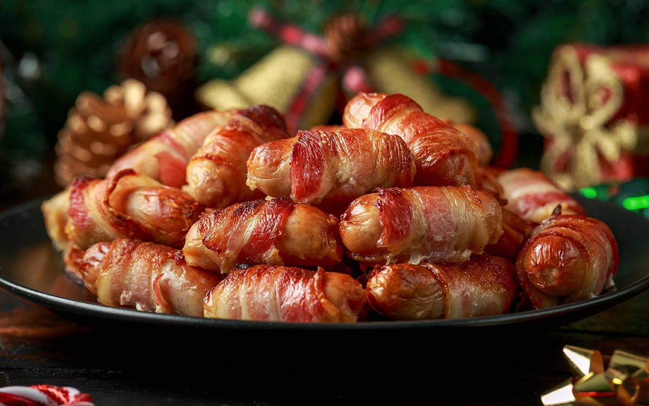 Pigs in Blankets: El Aperitivo Navideño que Reina en las Mesas del Reino Unido