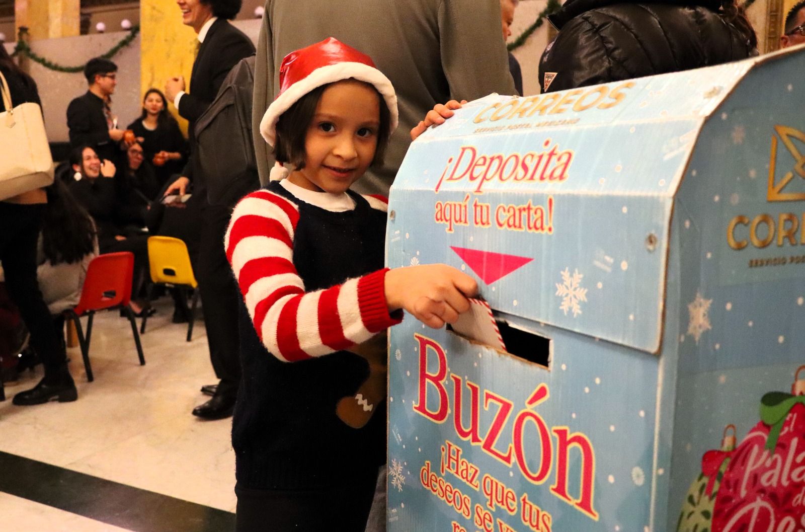 Buzones navideños de Correos de México: un puente mágico hacia los Reyes Magos