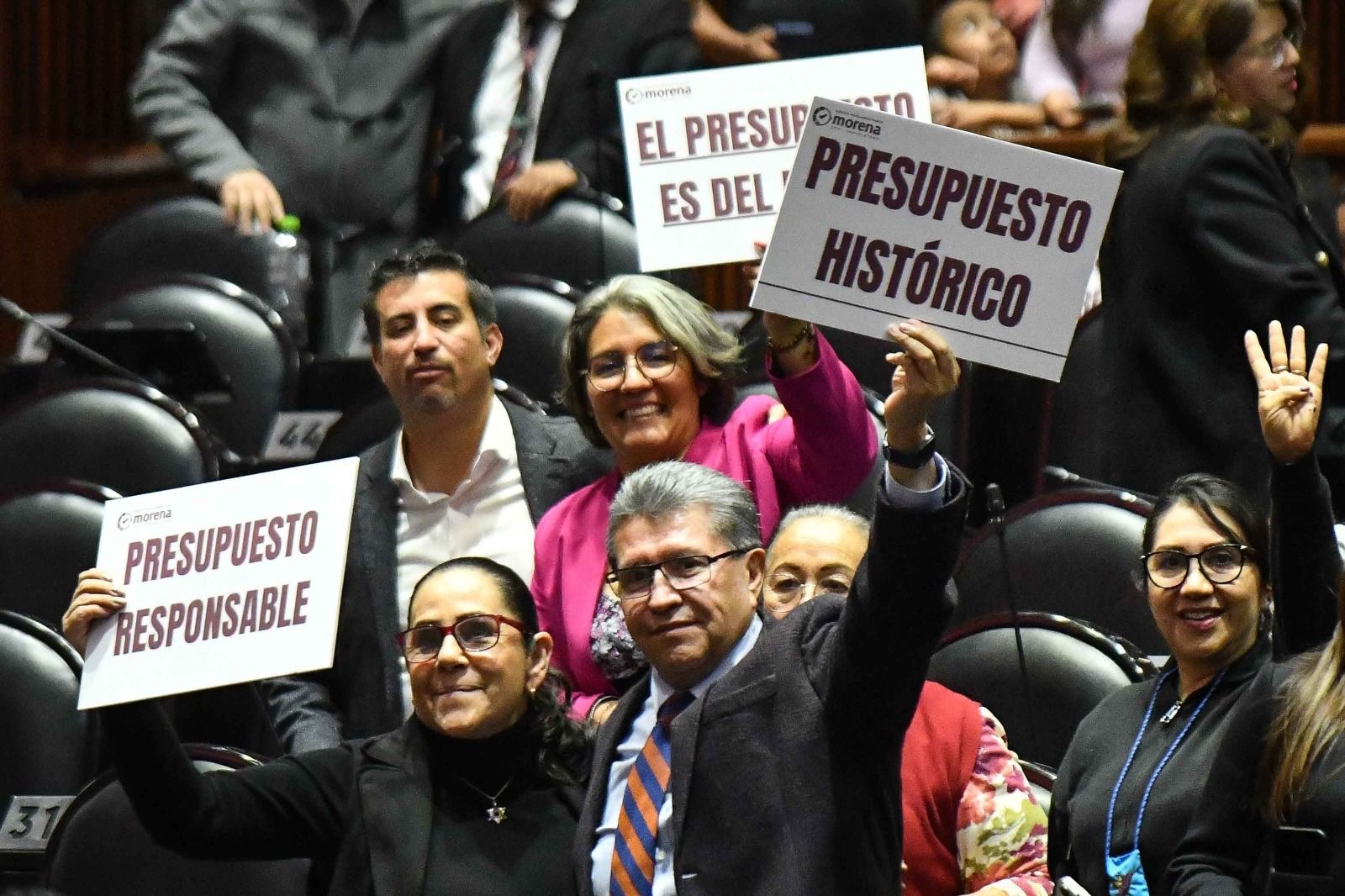 En Fast Track aprueban diputados el Presupuesto de Egresos de la Federación