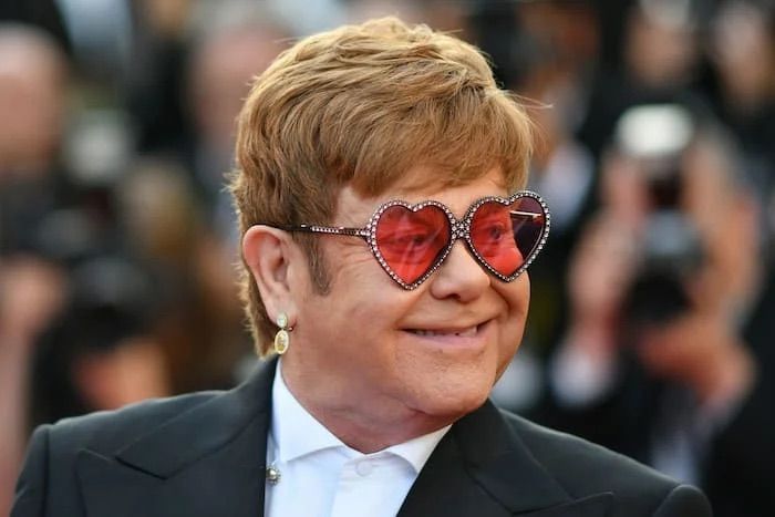 Elton John asegura que la música sigue viva en él