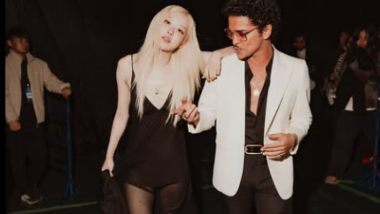 ROSÉ y Bruno Mars rompen récord en Billboard Global Excl. U.S. con “APT.”